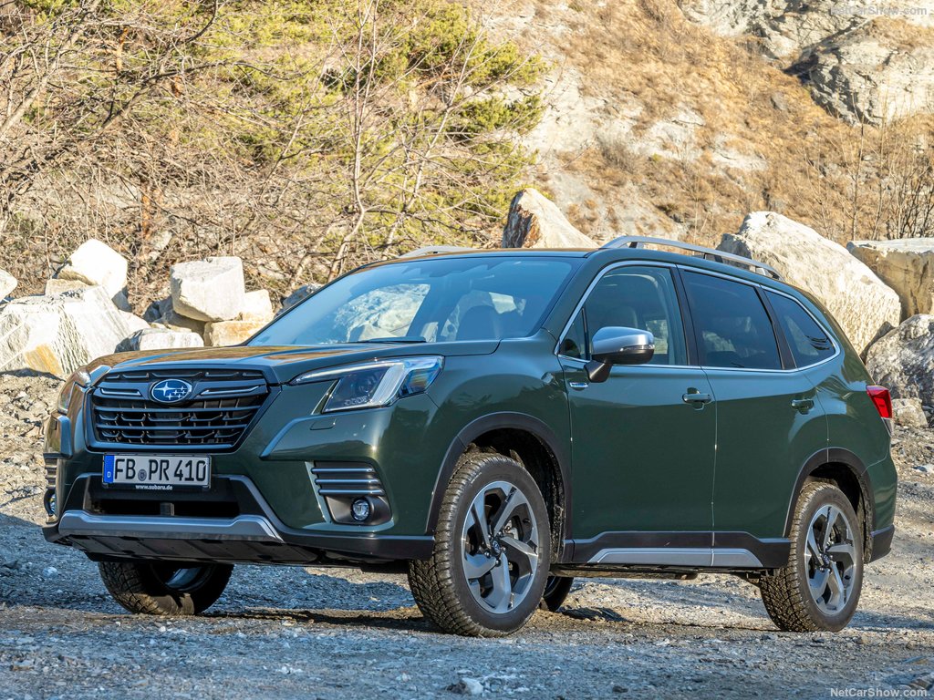 Subaru Forester 2.0i-L 2025